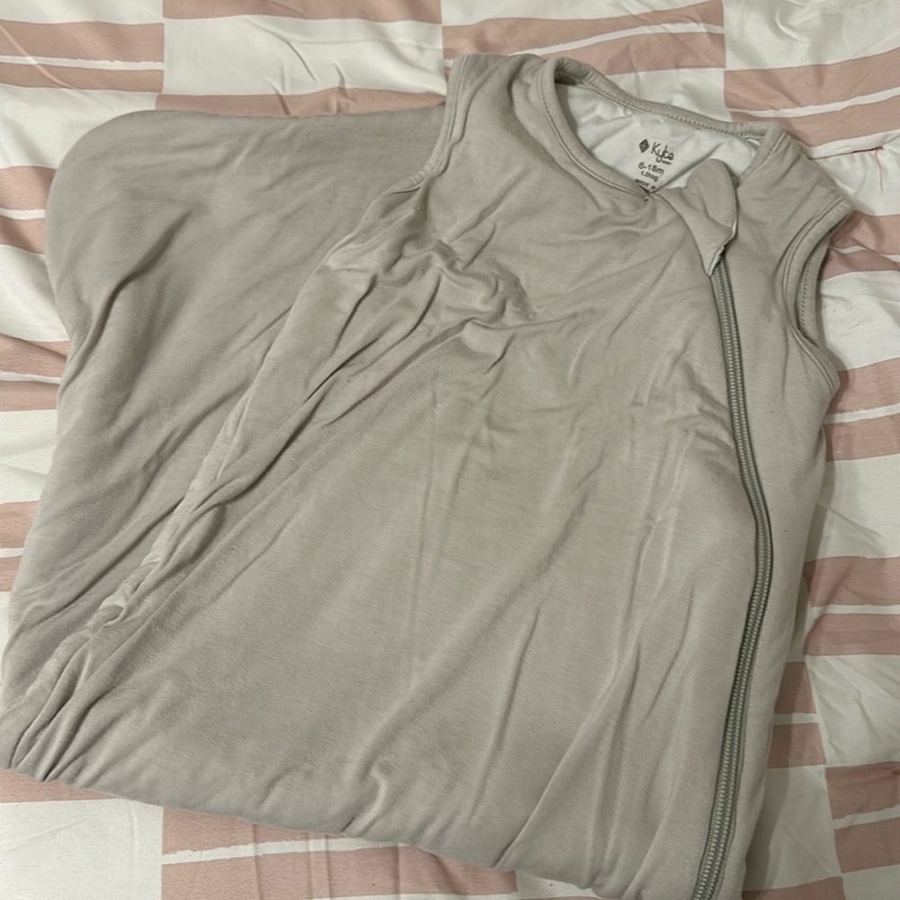 Kyte Baby 6-18 Month 1.0tog beige